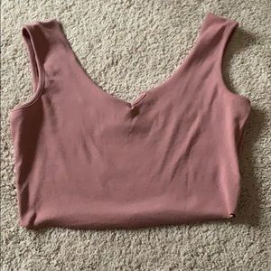 dark pinkish crop top